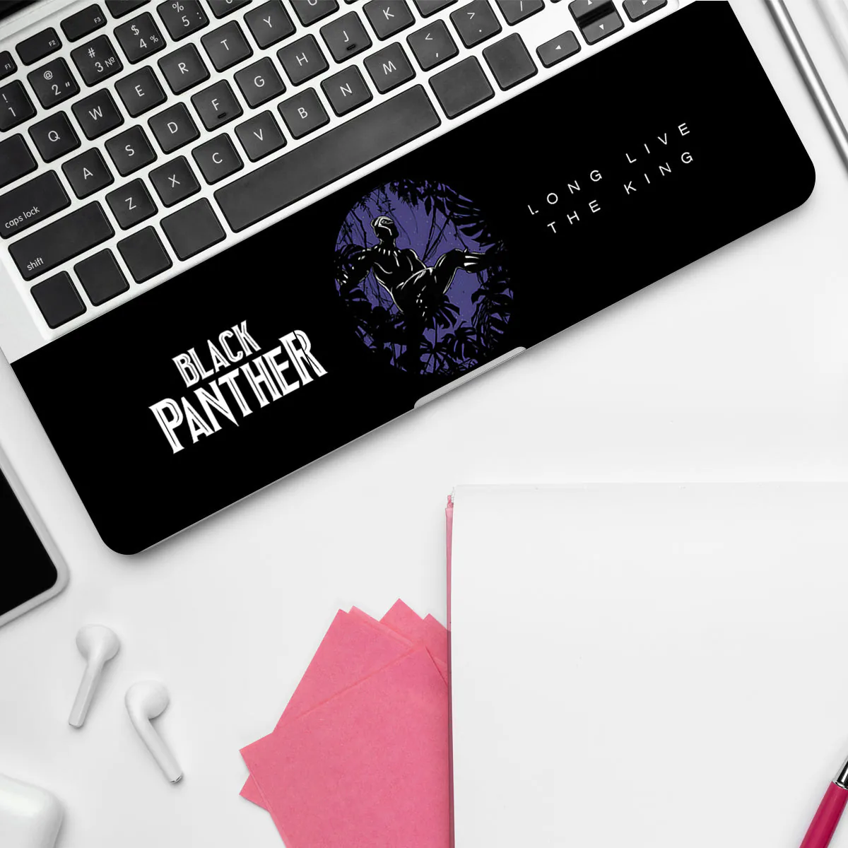 Black Panther in Black laptop skin - view 4 of 4