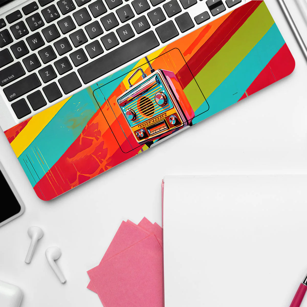 Retro Pop Radio laptop skin - view 4 of 4