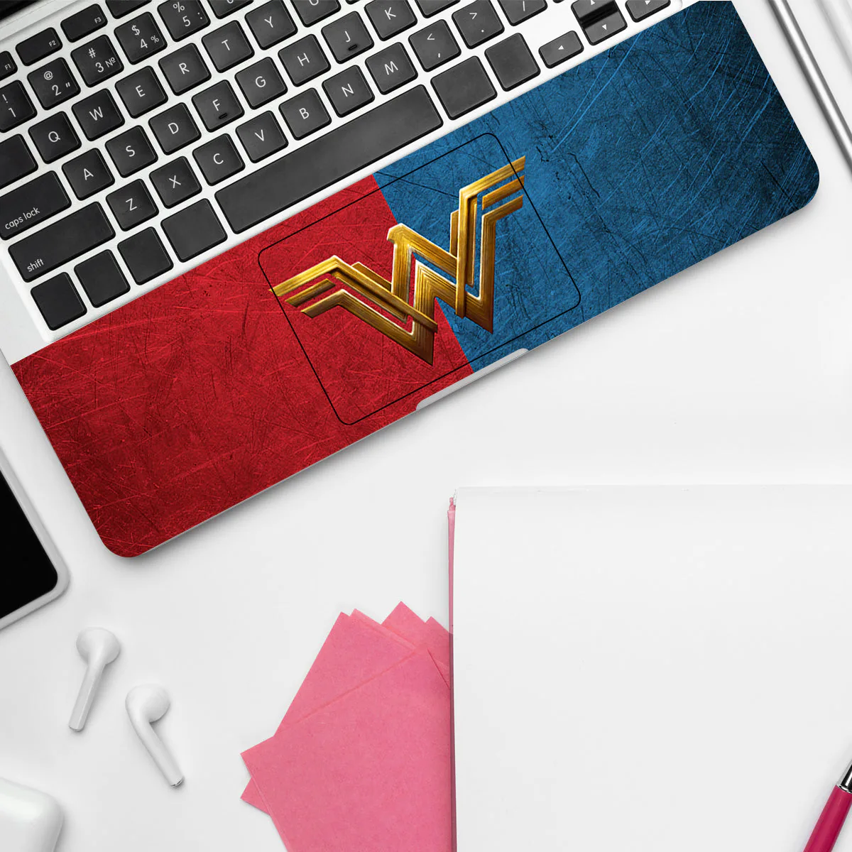 Wonder Woman laptop skin - view 4 of 4